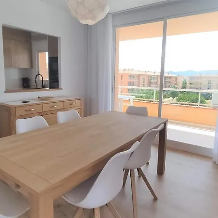 아파트 3h Primera Linea De Mar Y Piscina Gm 2 424 *